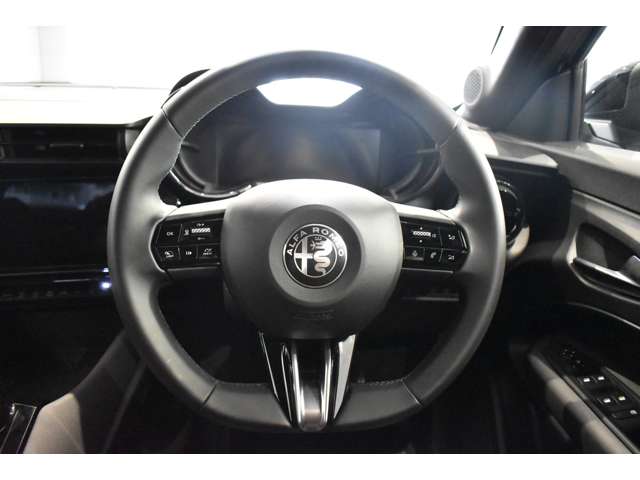 Alfa Romeo ジュニア 8