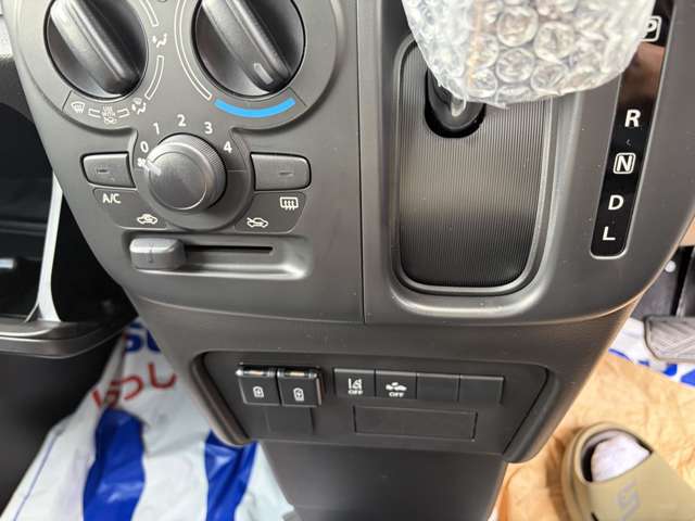 Suzuki Every 12