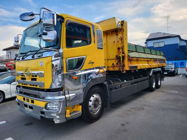 Hino Profia 4