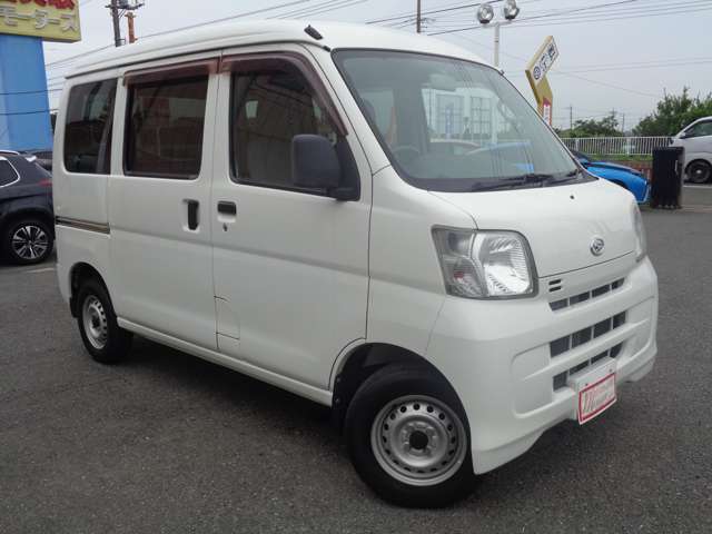 Daihatsu Hijet Cargo 3
