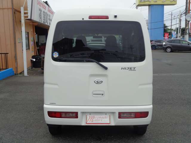 Daihatsu Hijet Cargo 7