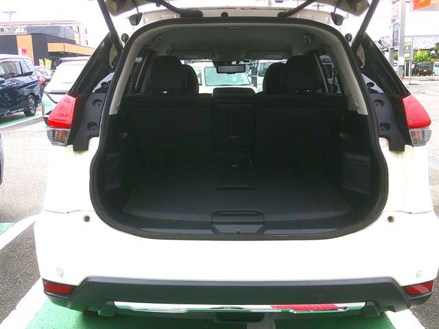 Nissan X-Trail 11