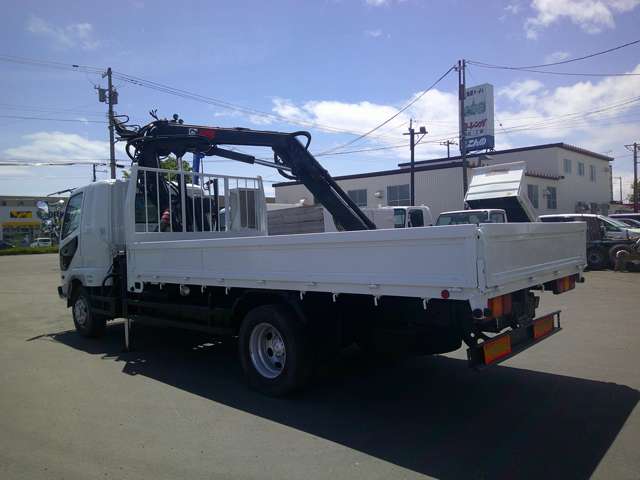 Mitsubishi Fuso Fighter 6
