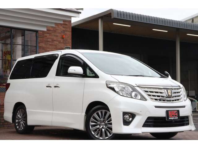 Toyota Alphard 6