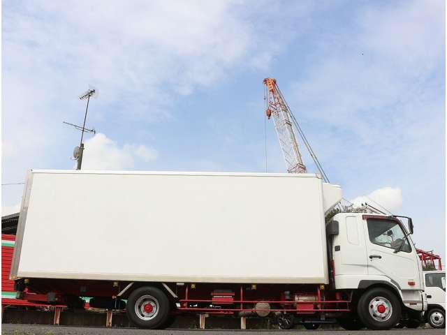 Mitsubishi Fuso Fighter 8
