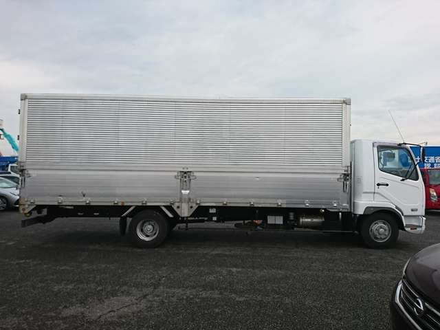 Mitsubishi Fuso Fighter 5