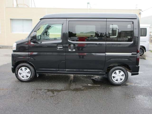 Daihatsu Hijet Cargo 8