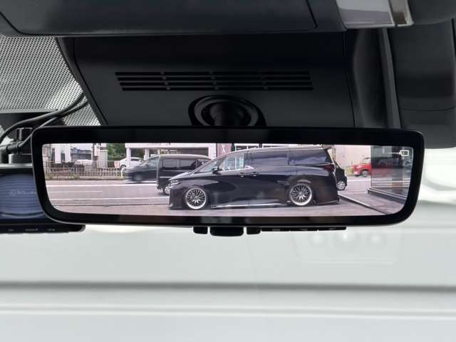 Toyota Alphard 12