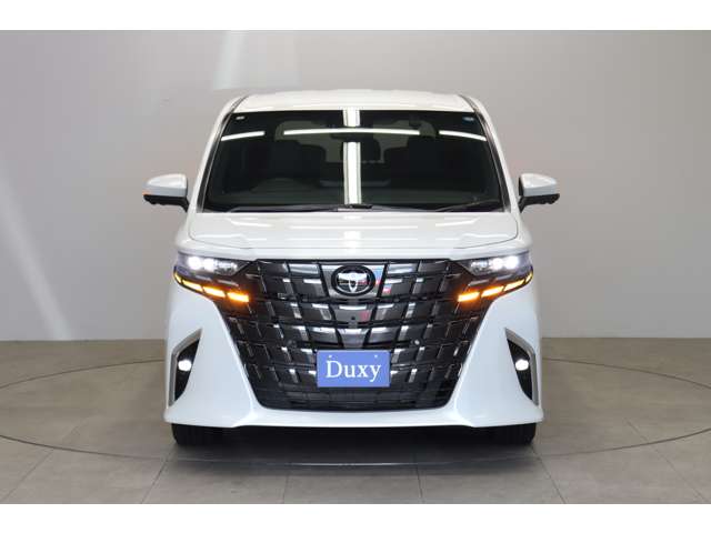 Toyota Alphard 12