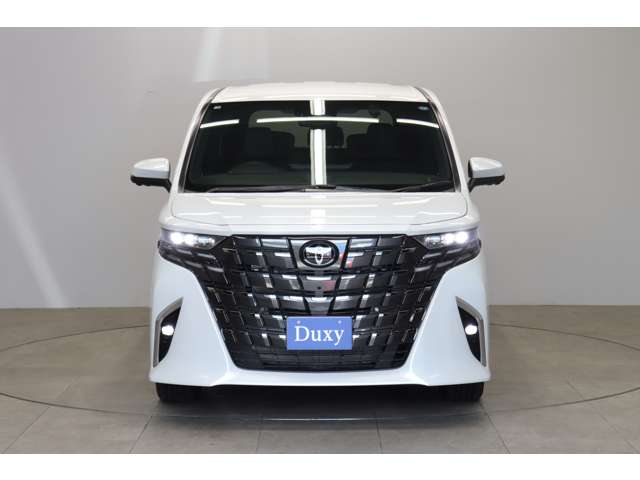 Toyota Alphard 8