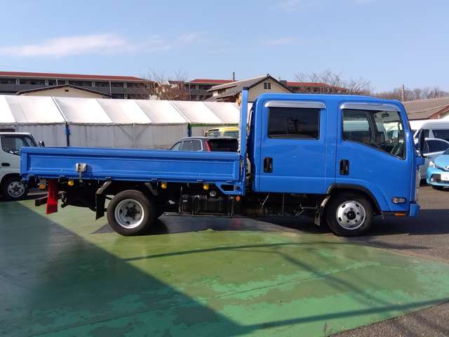 Isuzu Elf 4