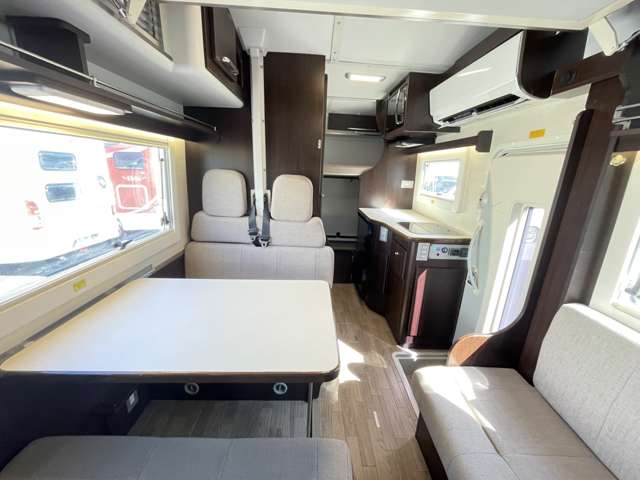 Toyota Camroad 4