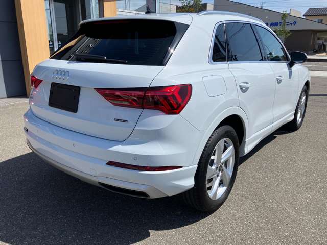 Audi Q3 7