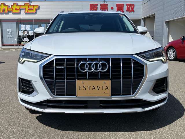 Audi Q3 8