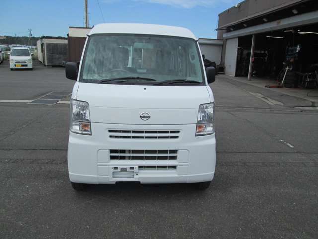 Nissan NV100 Clipper 2