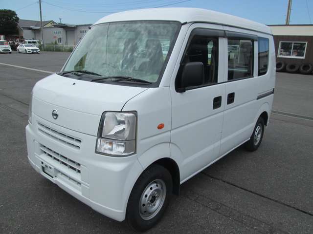 Nissan NV100 Clipper 8