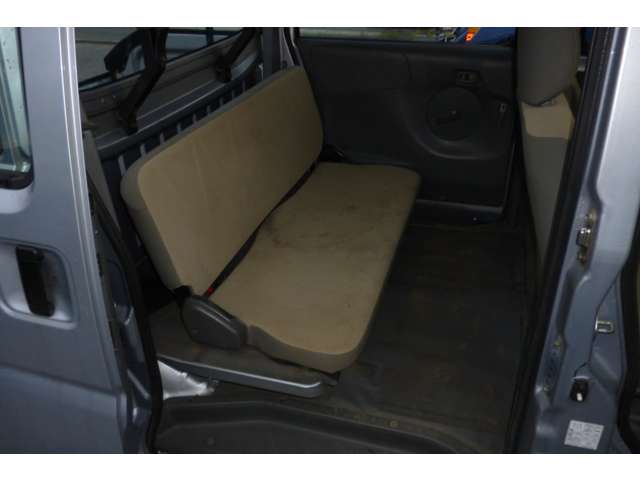Nissan Clipper 10