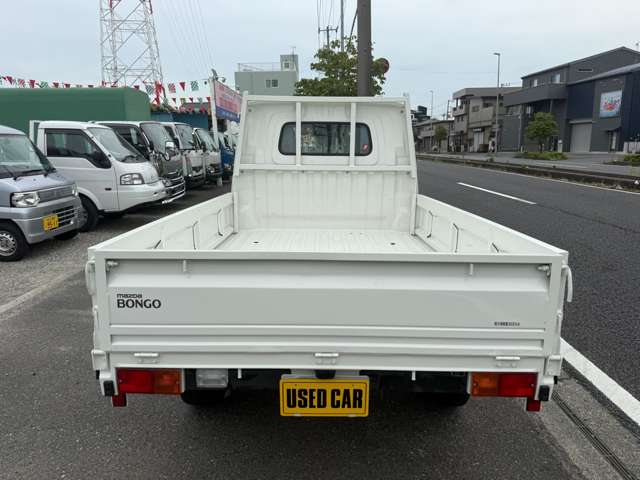 Mazda Bongo Truck 9