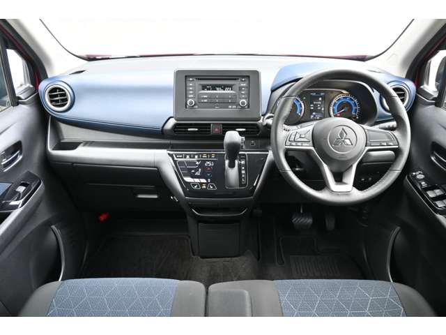 Mitsubishi eK X 3