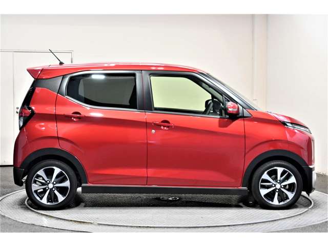 Mitsubishi eK X 6