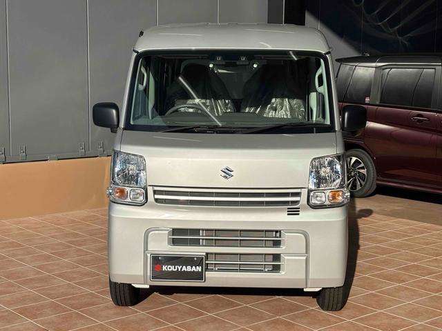 Suzuki Every 9