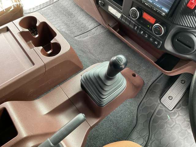 Hino Ranger 5