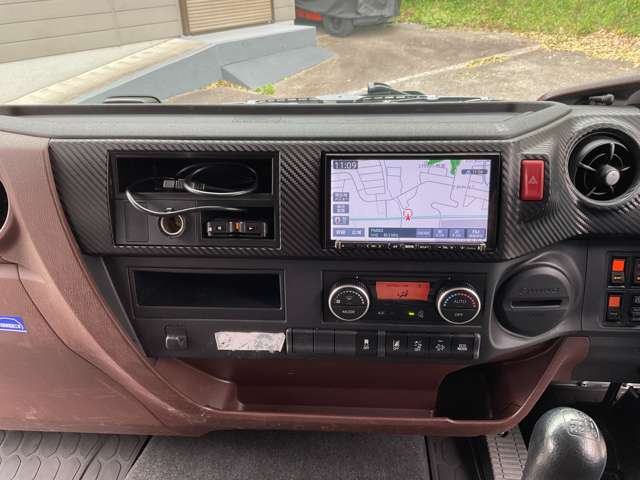 Hino Ranger 8