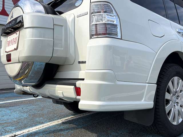 Mitsubishi Pajero 8
