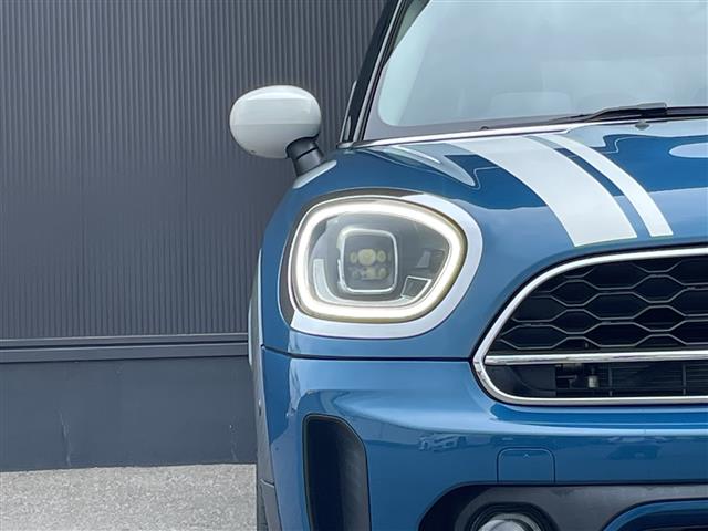 MINI Crossover 10