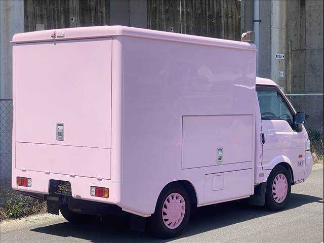Mazda Bongo Truck 11