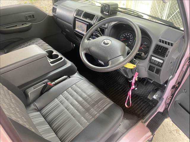 Mazda Bongo Truck 9