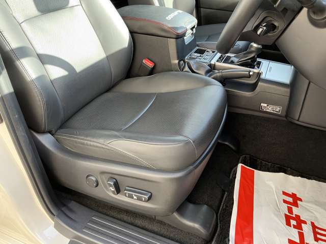 Toyota Land Cruiser Prado 12