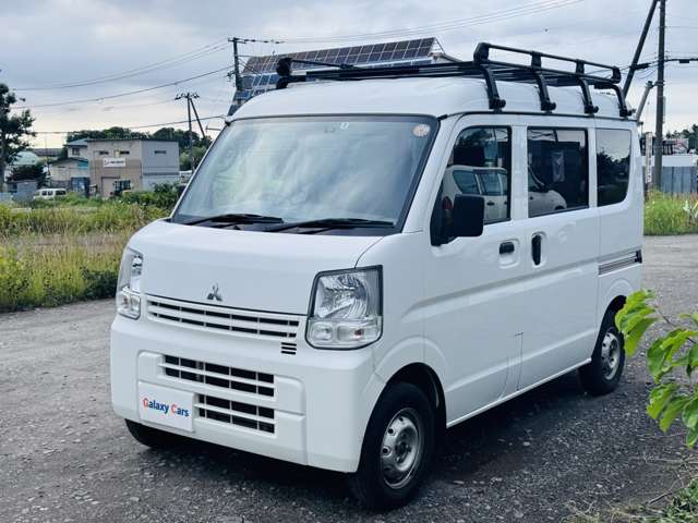 Mitsubishi Minicab Van 3