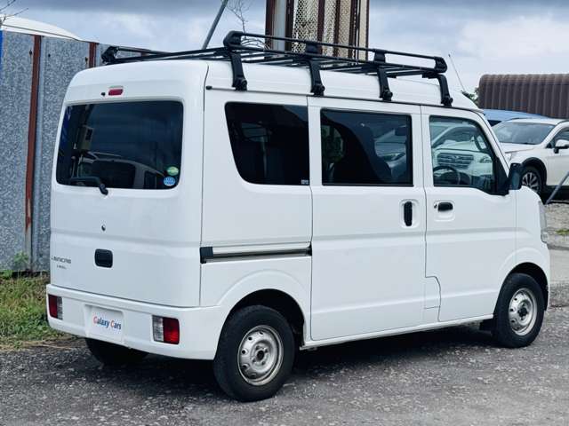 Mitsubishi Minicab Van 5