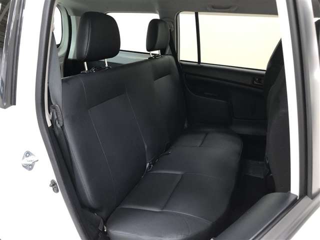 Toyota Probox Van 11