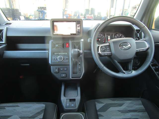 Daihatsu Taft 12