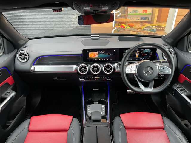 Mercedes-Benz GLB 4