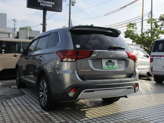 Mitsubishi Outlander 6