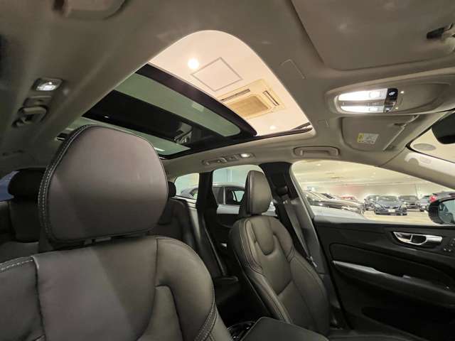 Volvo XC60 4