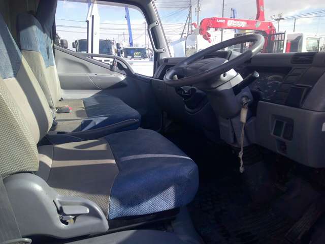 Mitsubishi Fuso Canter 11