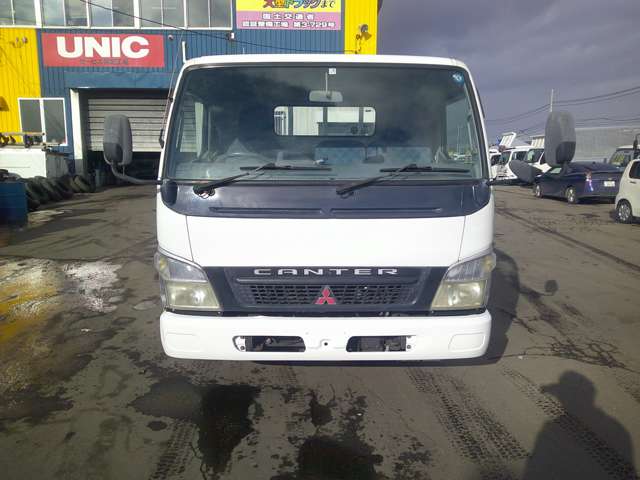 Mitsubishi Fuso Canter 2