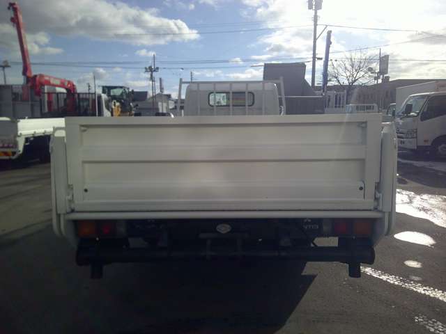 Mitsubishi Fuso Canter 6