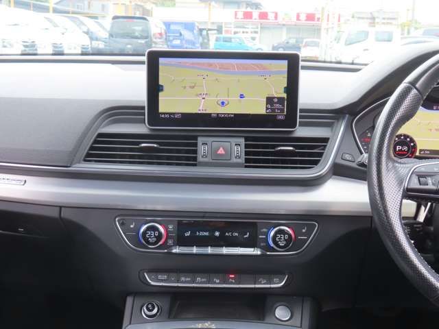 Audi Q5 10