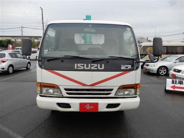 Isuzu Elf 7