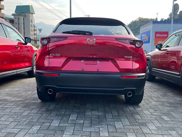 Mazda CX-30 4