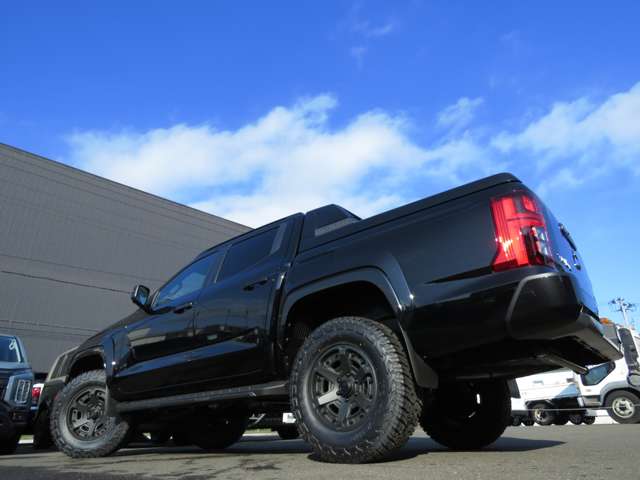 Mitsubishi Triton 11