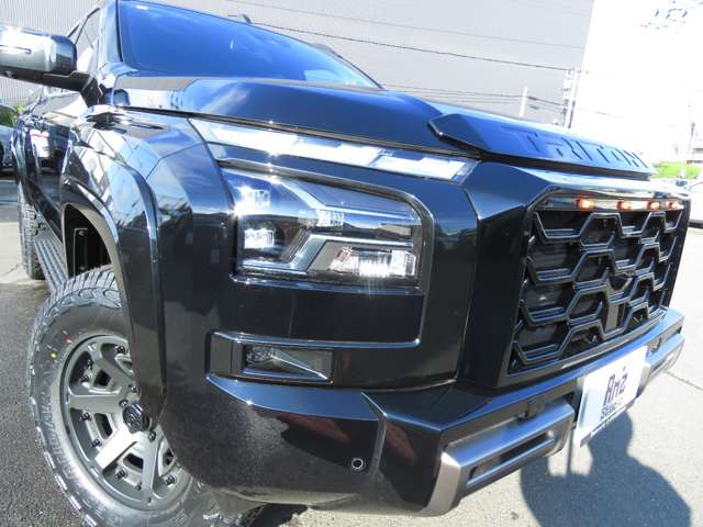 Mitsubishi Triton 4