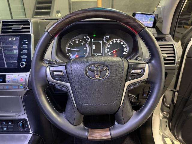 Toyota Land Cruiser Prado 12