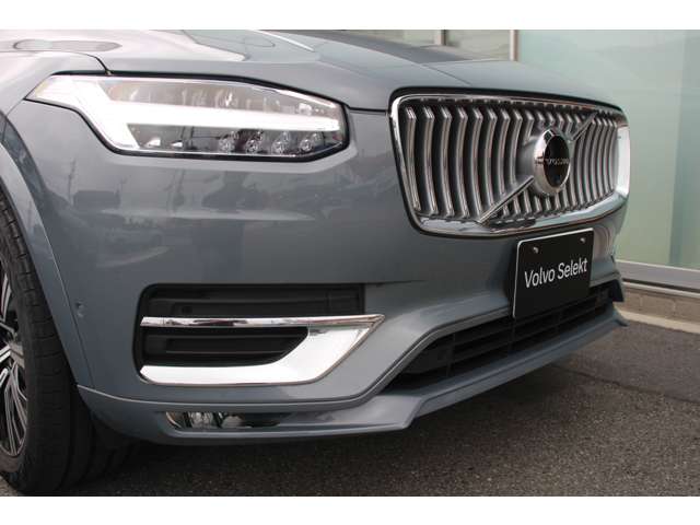 Volvo XC90 11