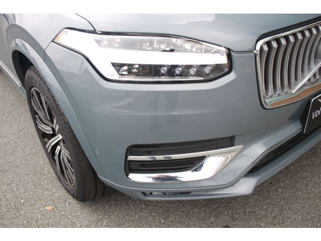 Volvo XC90 10
